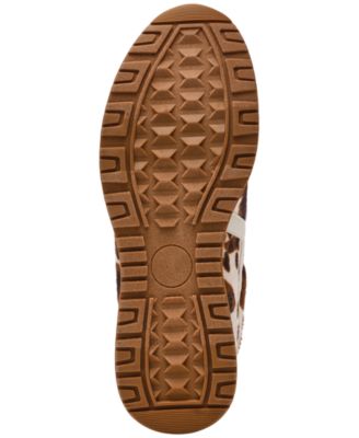 Women's Joque Sporty Retro Lace-Up Sneakers