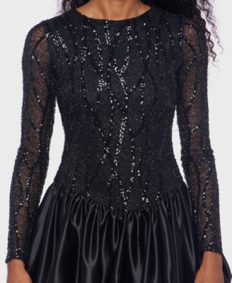 Junior's Long Sleeve Round Neck Bubble Dress