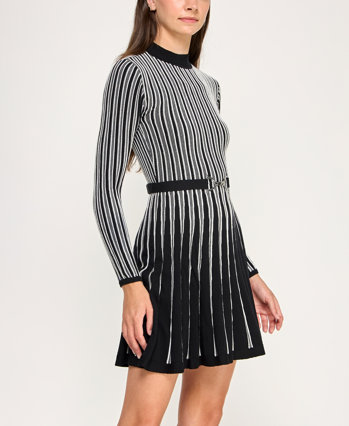 Invitee Juniors' Vertical Ottoman Stripe Short Sweaterdress
