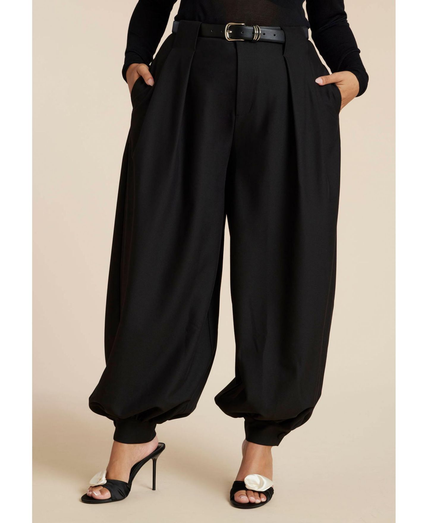 Женские брюки ELOQUII Balloon Trouser With Pleats, цвет: Чёрный оникс — фото 1