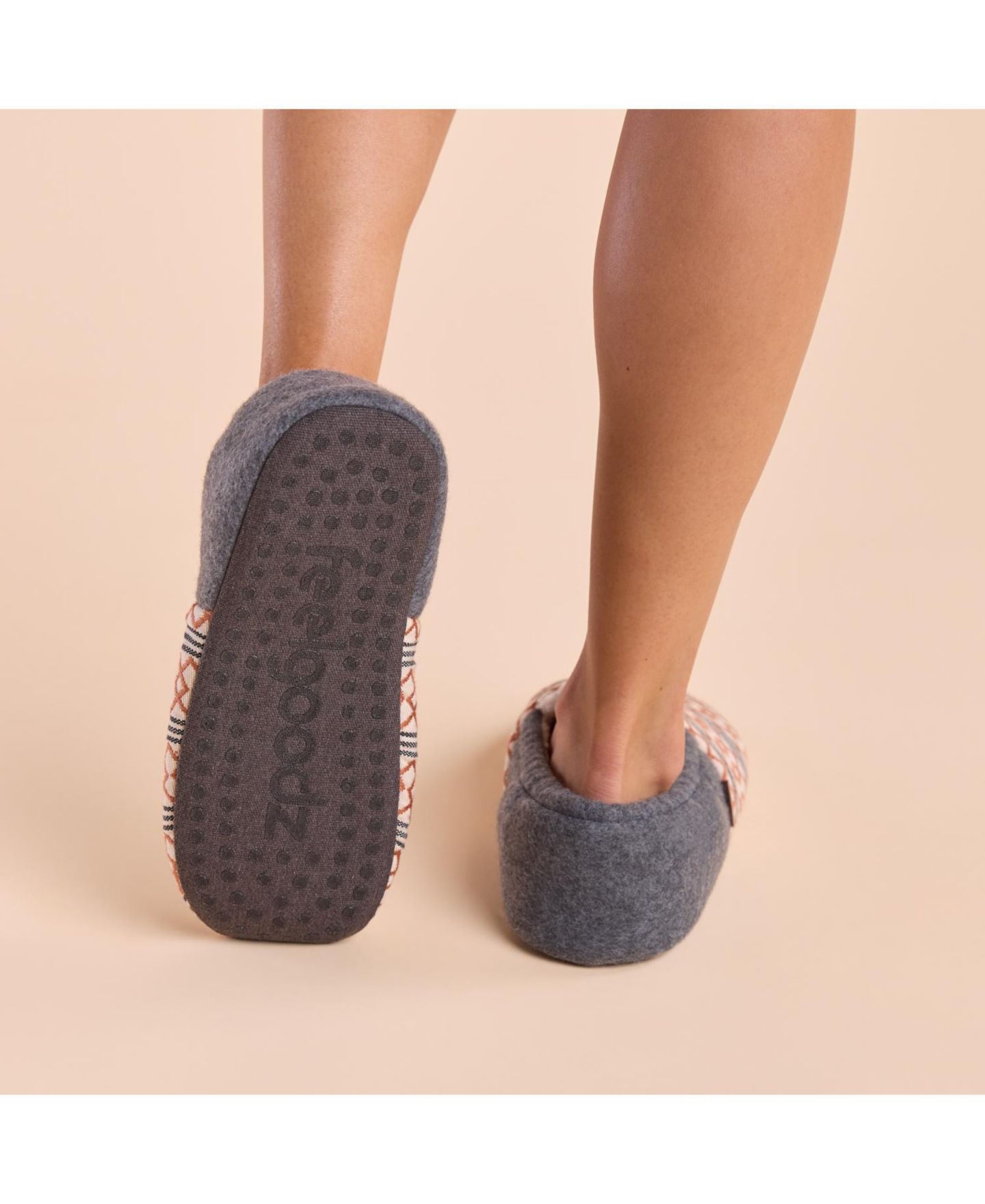 Женские тапочки Feelgoodz Laidback Slipper Artisan Woven Indoor Closed Heel House, цвет: Абрикосовый — фото 3