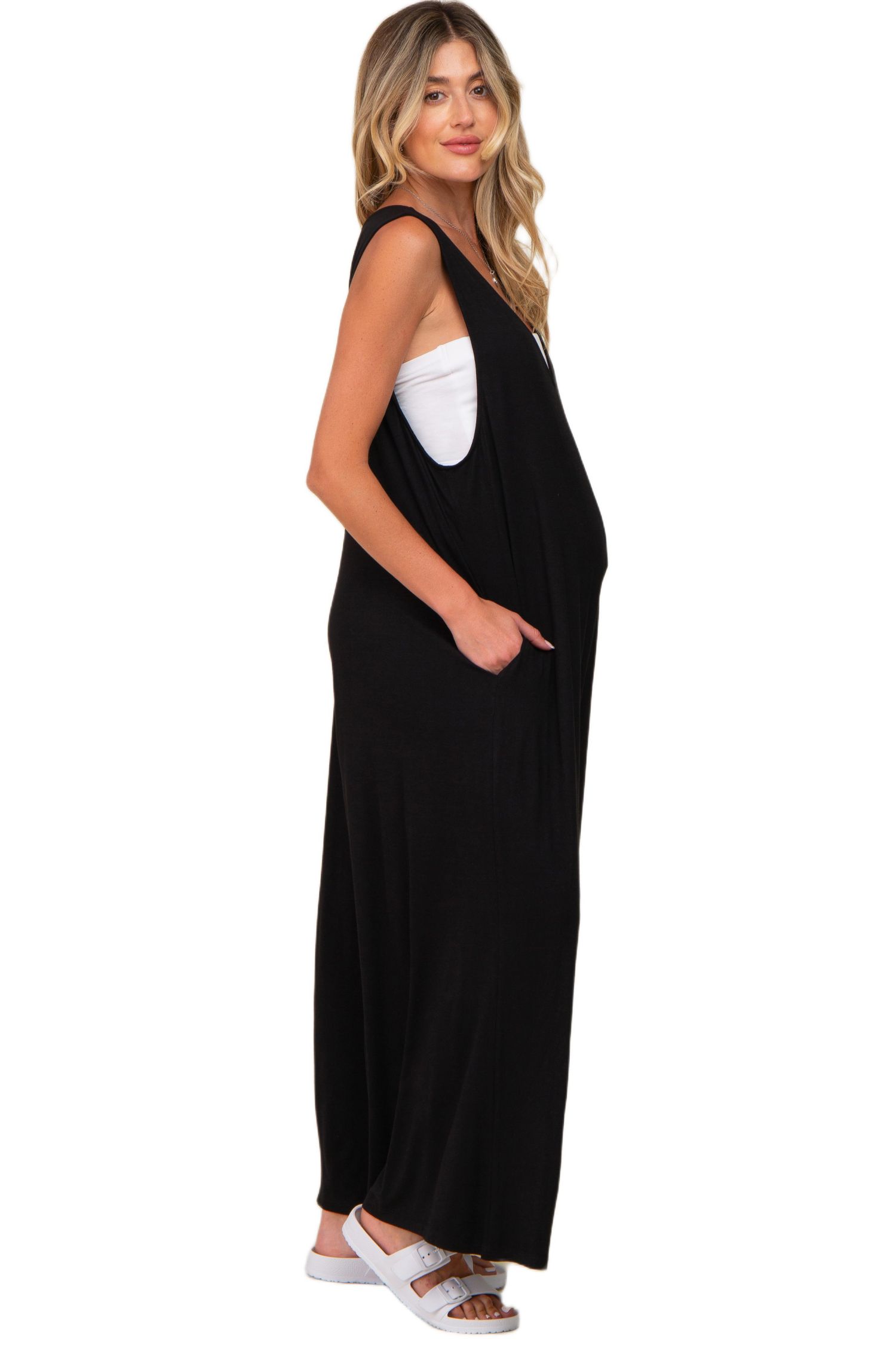 Women's Black Deep V Sleeveless Wide Leg Jumpsuit