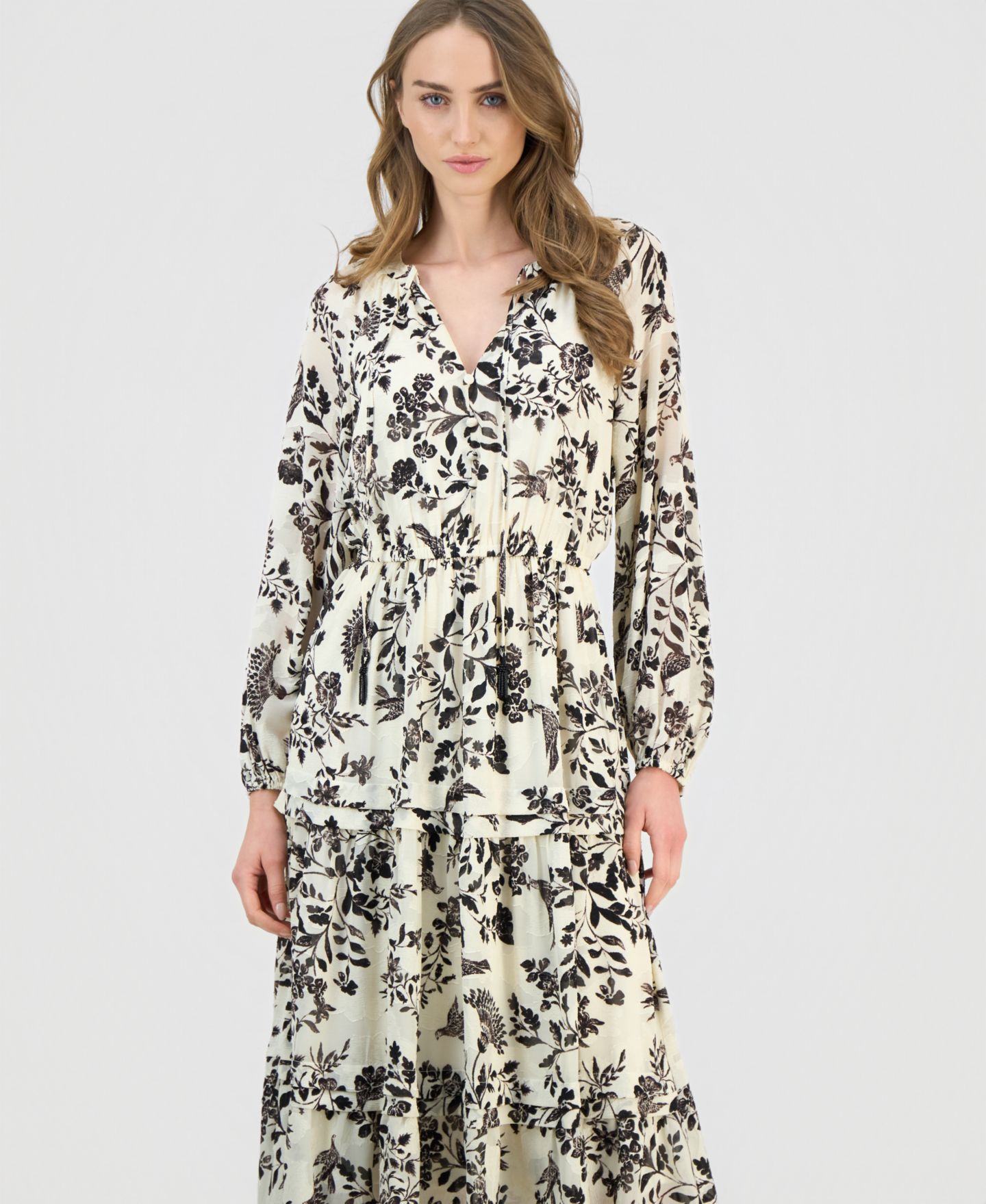 Женское платье Anne Klein Printed Tie-Neck Tiered Maxi, цвет: Белый разноцветный — фото 5