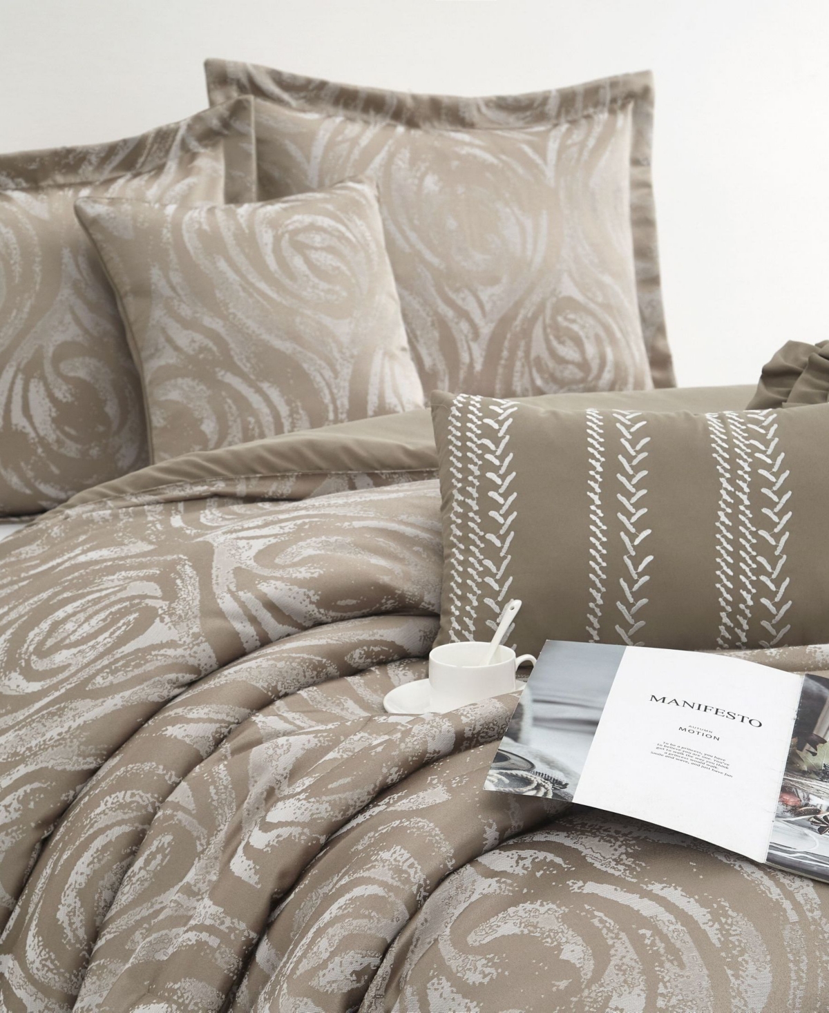Stratford Park Alameda Floral 7-pc. Comforter Set, King In Brown