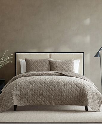 Solid Crushed Velvet Quilt Set