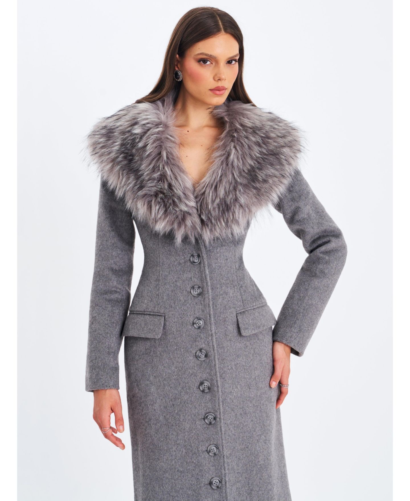 Женское пальто Miss Circle Faye Grey Wool Blend Single-Breasted Coat with Removable Faux Fur Collar, цвет: Серый — фото 2