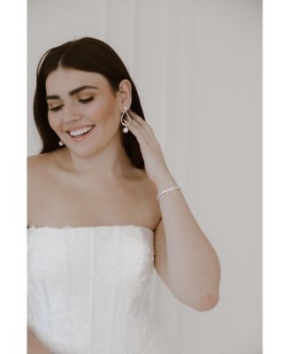 Muse Pearl Drop Earrings