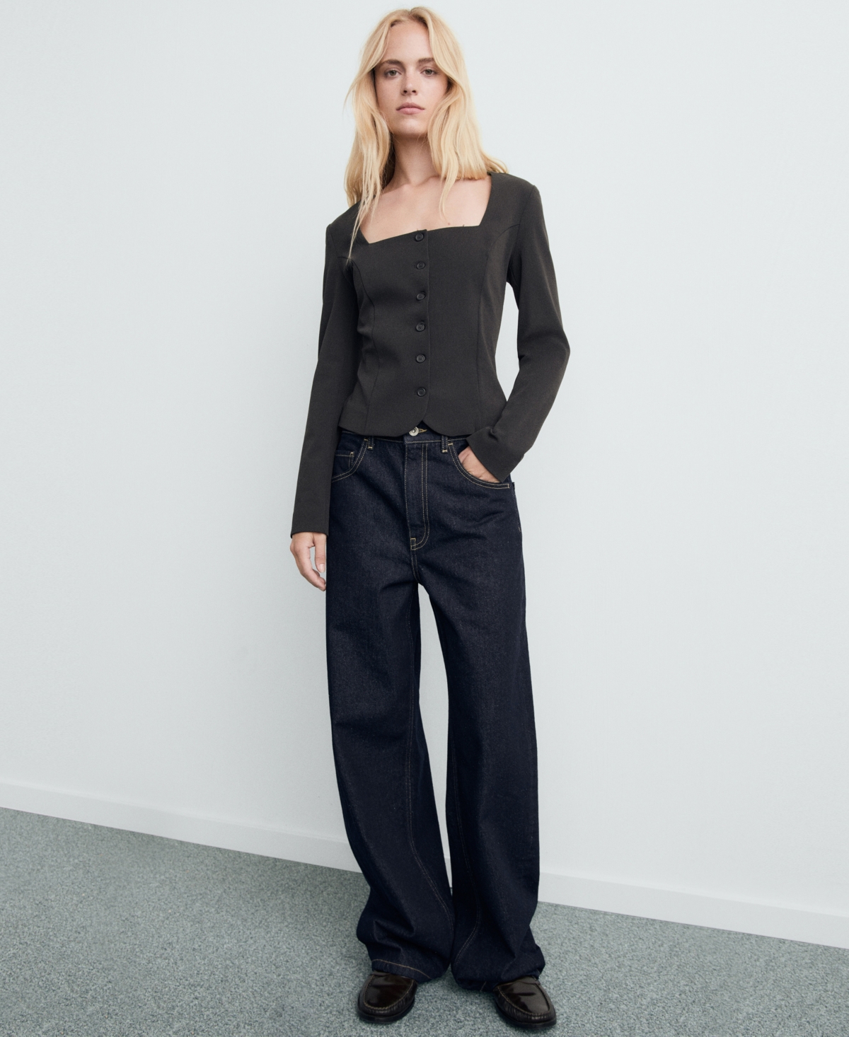 Mango Women's Tailored Cropped Blazer In Black