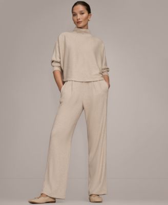 Women's Mock Neck Crop Top