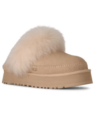UGG®
