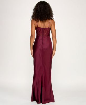 Juniors' Lace Bustier Trim Gown