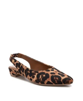 Women's Tuxedo Flats