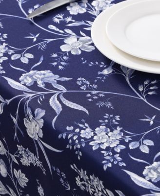 Easy Care Pattern Tablecloth, 60" x 84"