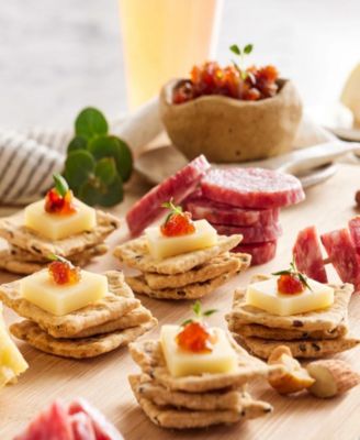 Holiday Snack Box, 6 Piece