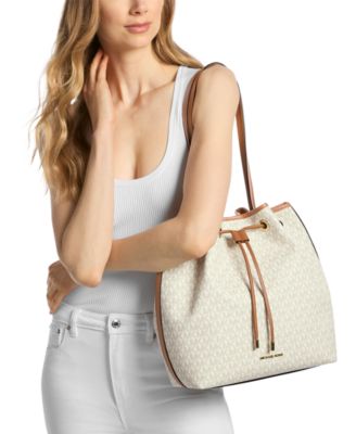 Avery Medium Bucket Tote Bag