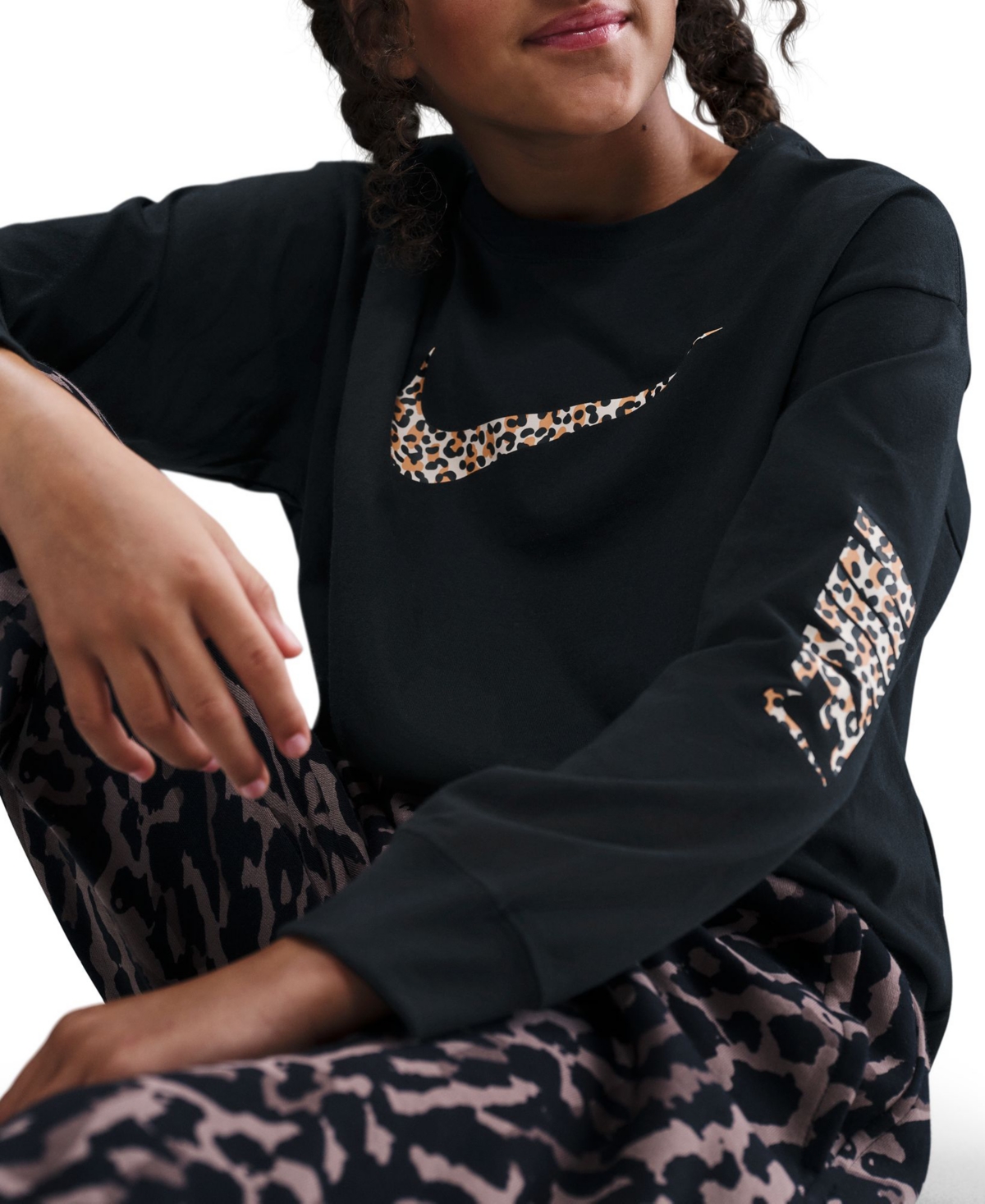 Nike Girls 7-16 Sportswear Long-sleeve T-shirt In Black