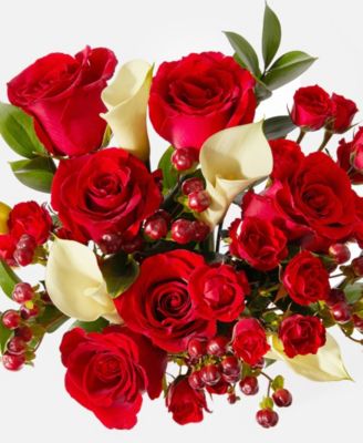 Holiday The Merry Fresh Flower Bouquet