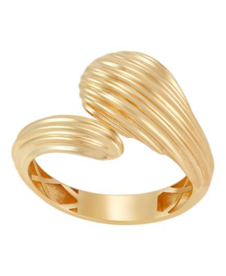 Macy's - Polished Graduated Ribbed Bypass Ring in 10K Yellow Gold