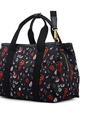 Holly Avenue Fox - Responsible Medium Zip Top Grab Handbag