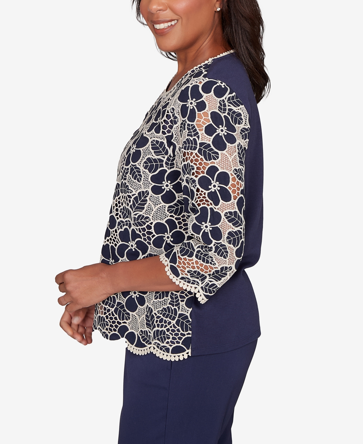 Alfred Dunner Petite Saratoga Springs Floral Lace Trim Soft Knit Top