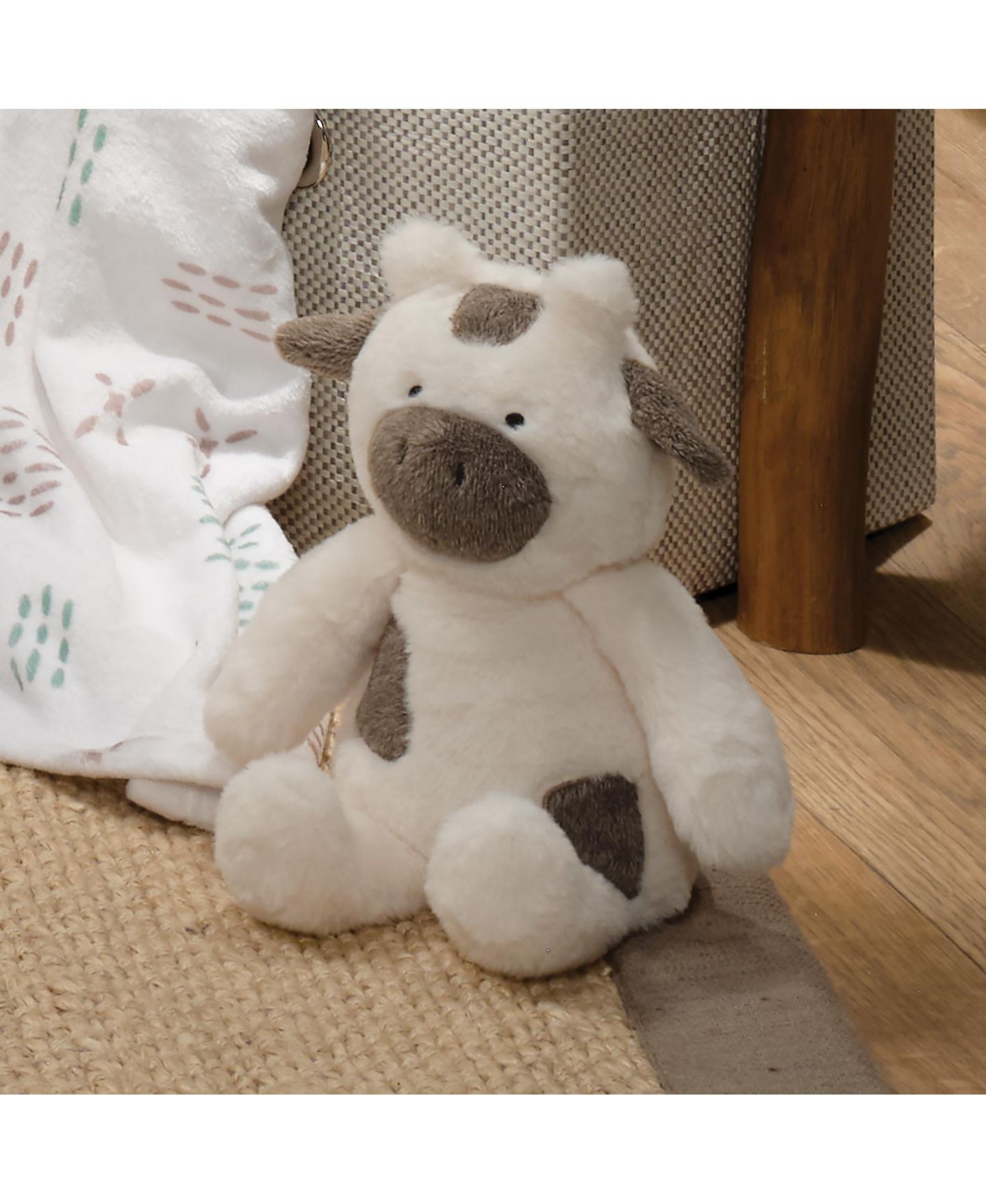 Детская мягкая игрушка Bedtime Originals Milkshake 12" Plush Cow Stuffed Animal, цвет: Кремовый — фото 4