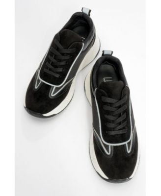 Doch Sneakers (Women)