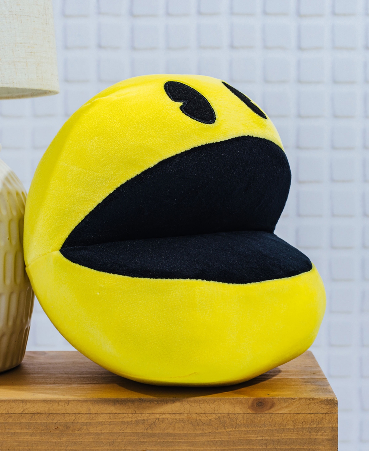 Pac-man Classic 7" Plush In Yellow