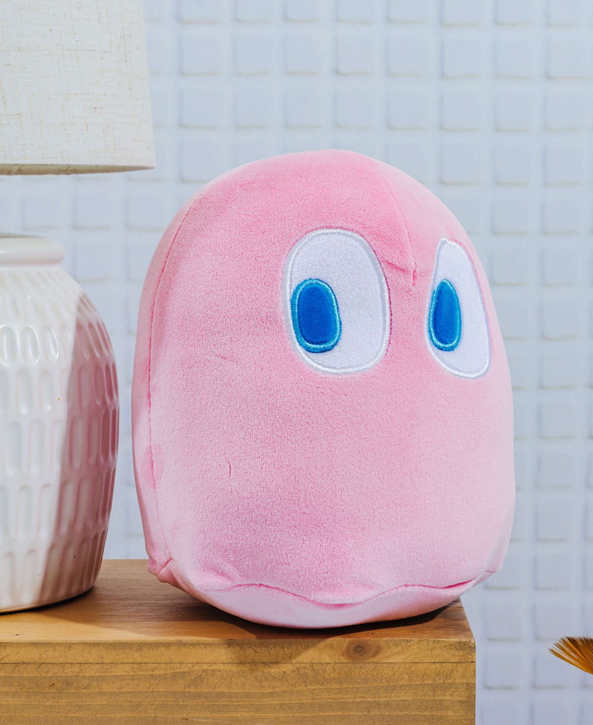 Pac-man Classic 7" Plush In Pink