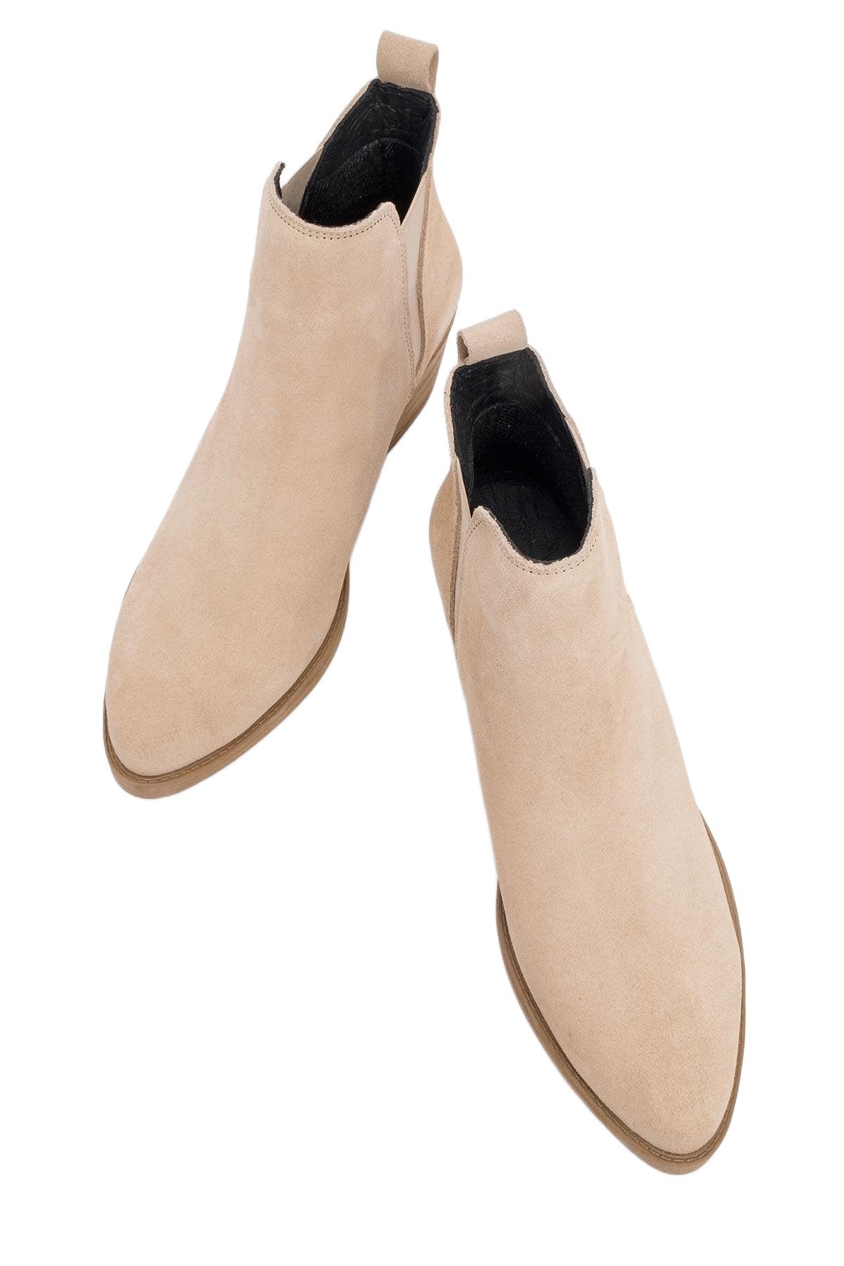 Forever & Always Shoes Dovena Leather Block Heel Ankle Boot (Women)