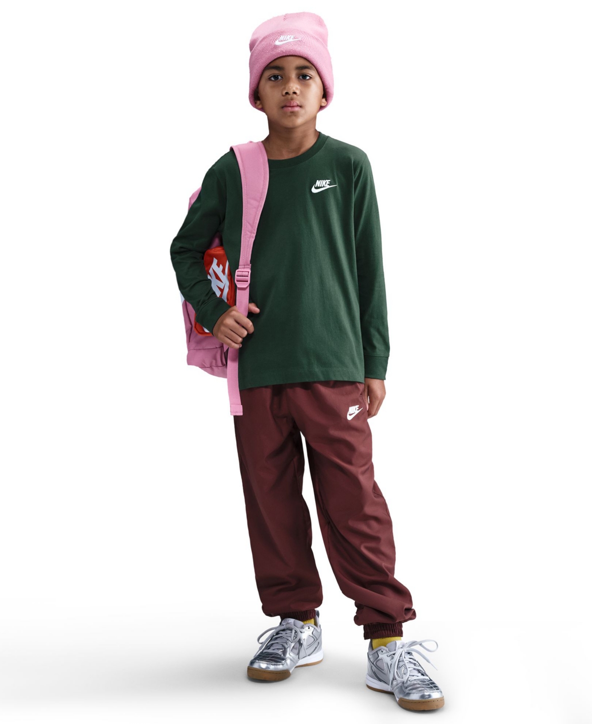 Nike Big Kids Sportswear Logo Embroidered Long-sleeve T-shirt In Green