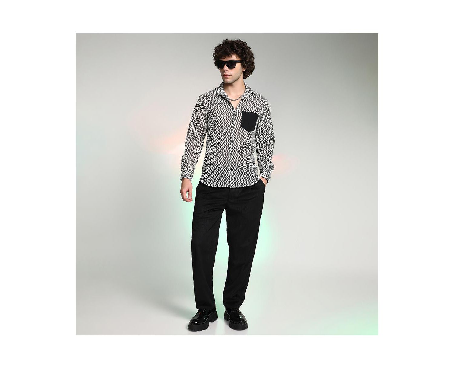 Men's Onyx Black & Cream White Zig-Zag Block Shirt