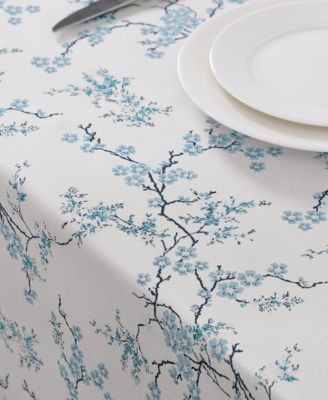 Easy Care Tablecloth, 60" x 120"