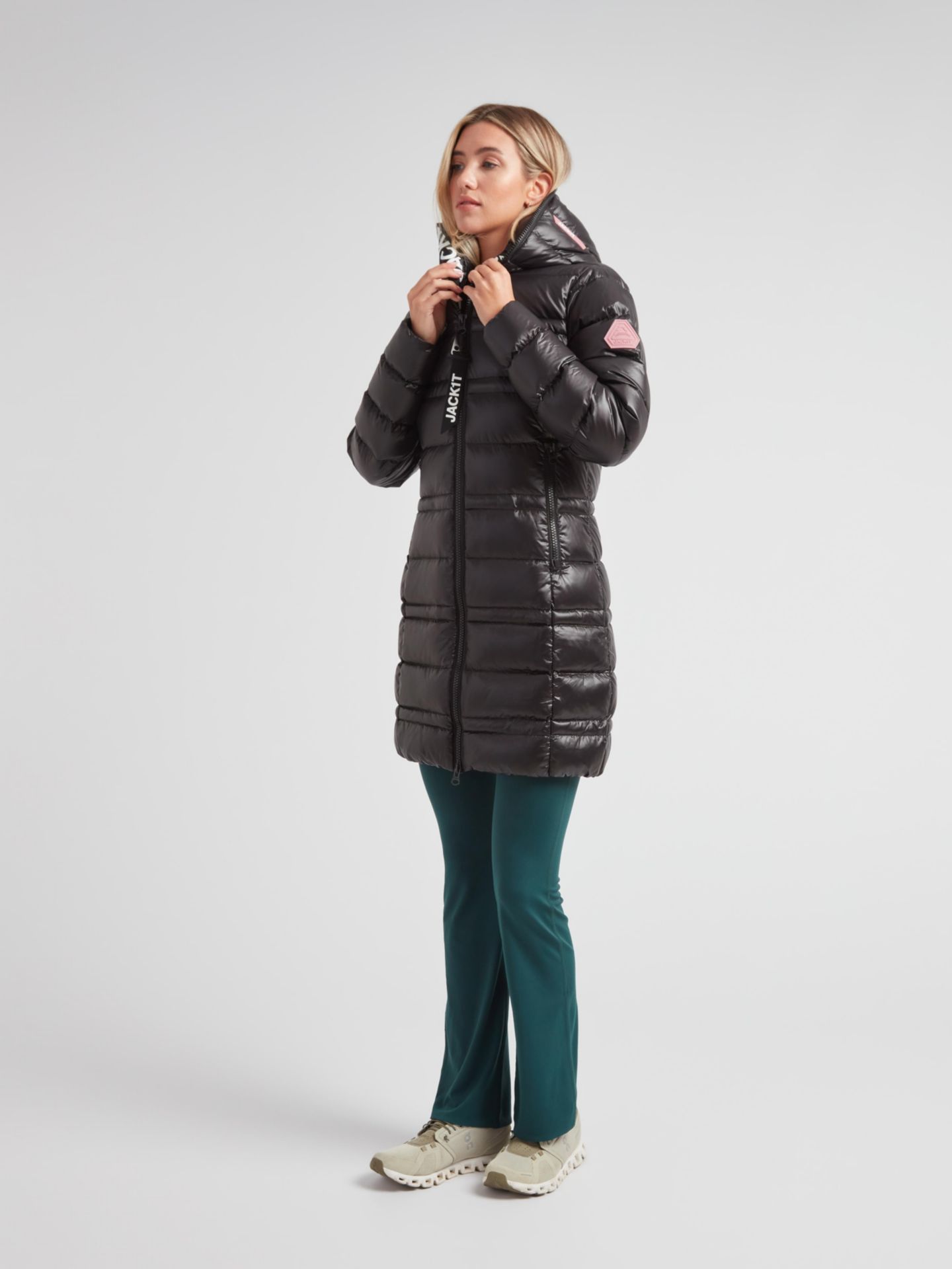 Женская куртка JACK1T R4D Tramline Hooded Puffer, цвет: Чёрный — фото 8