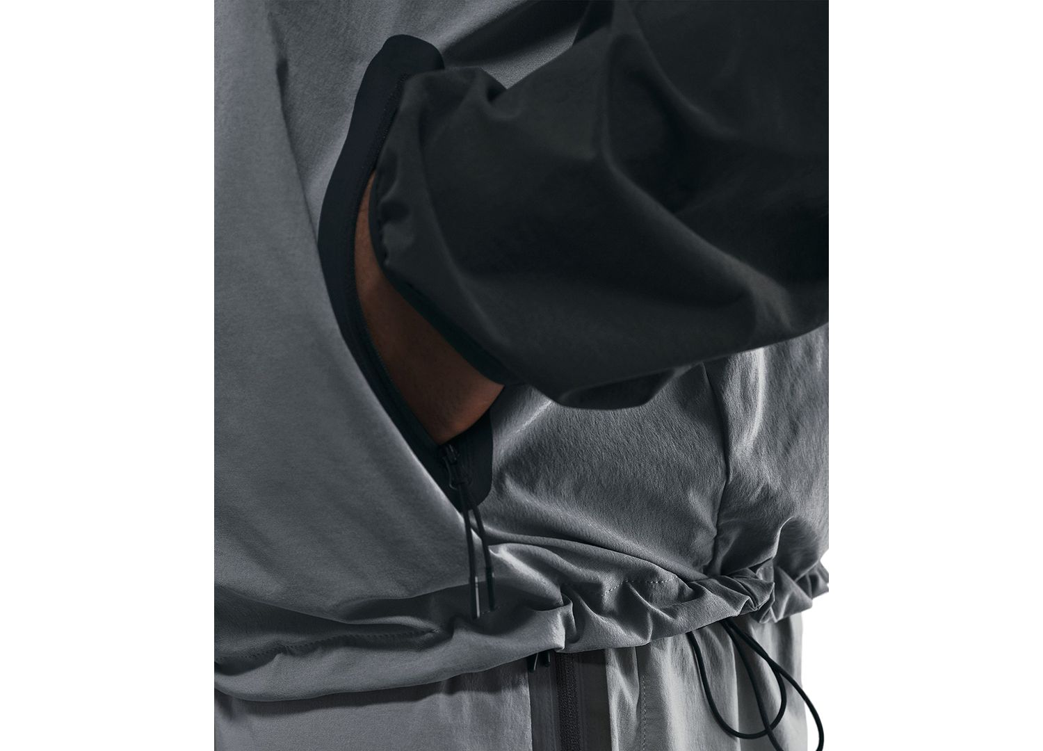 Men's Tech Woven Hooded Jacket