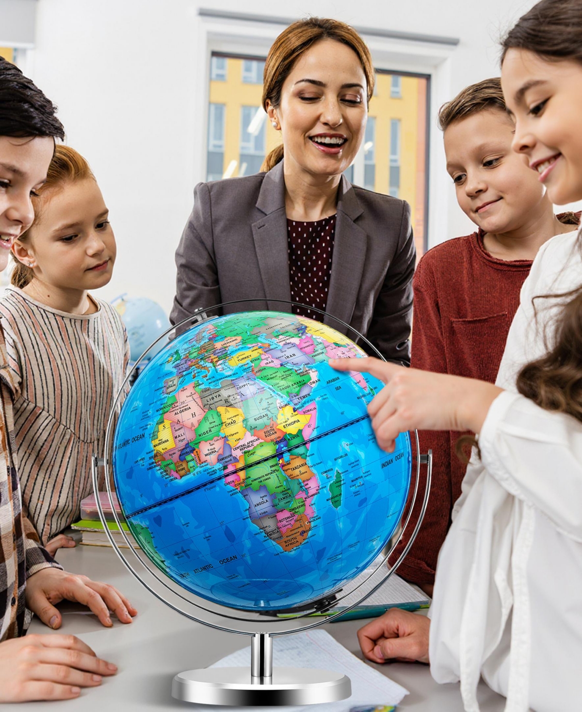 Sugift 13-Inch Illuminated World Globe with Stand Led Light, Dual-Axis Rotation, Usb Powered Educational Globe for Kids & Adults