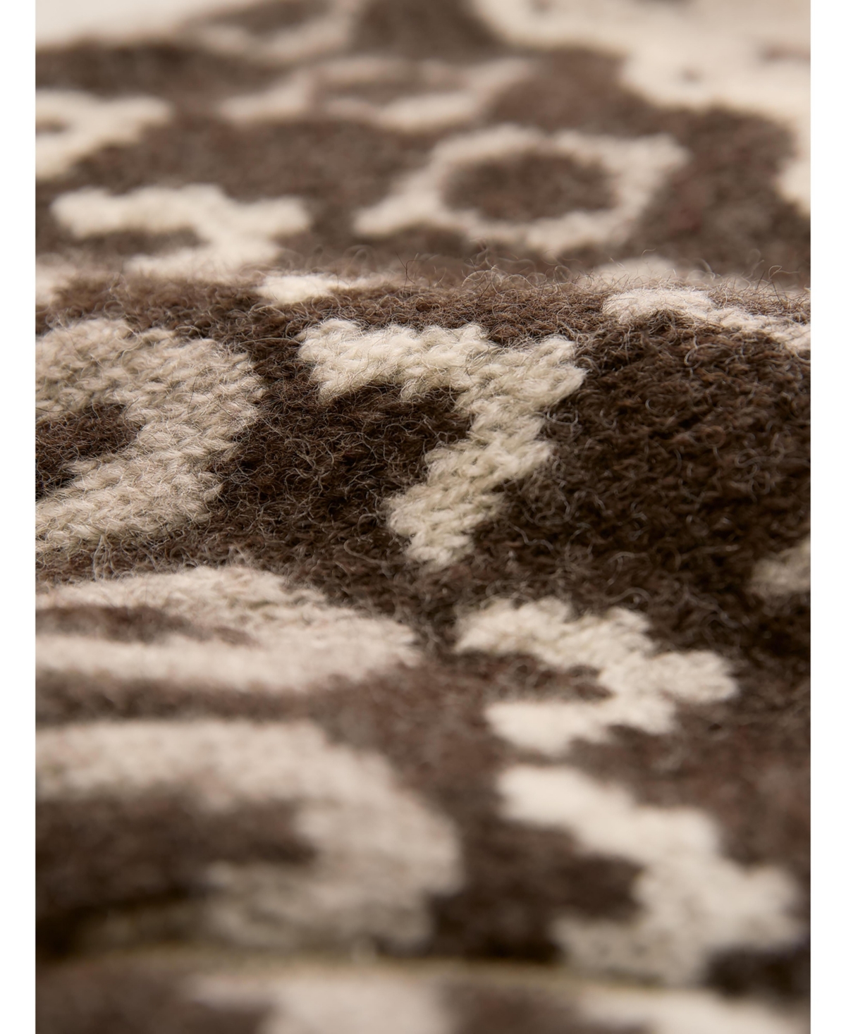 Celtic & Co. Women's Brit Wool Chevron Yoke Cardi