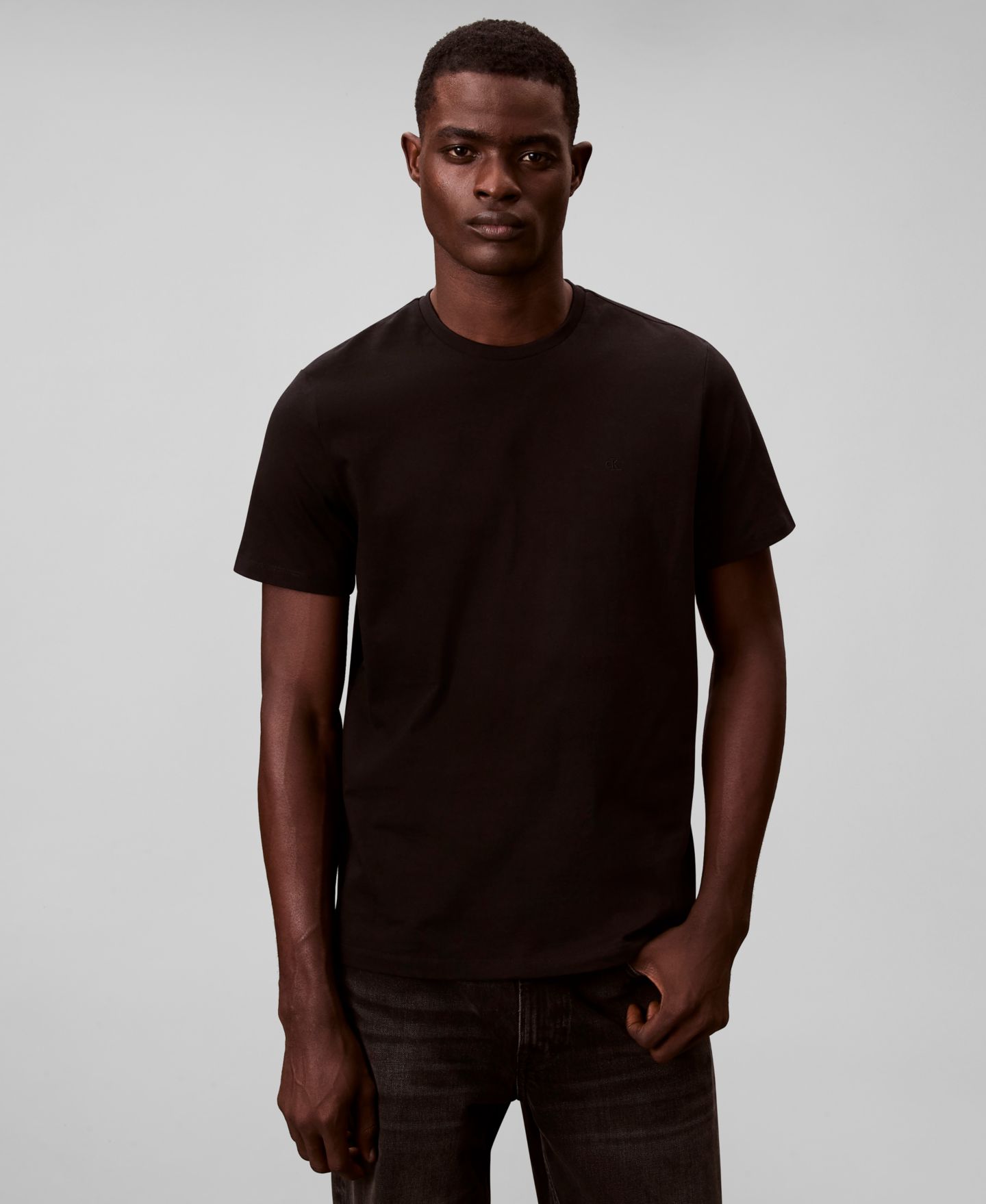 Мужская футболка Calvin Klein Solid Crewneck, цвет: Чёрный — фото 1