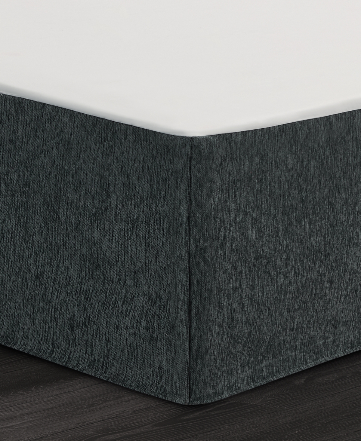 J Queen New York Parallel Chenille Stripe 4-Pc. Comforter Set