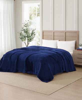 Solid Plush Blanket, Full/Queen