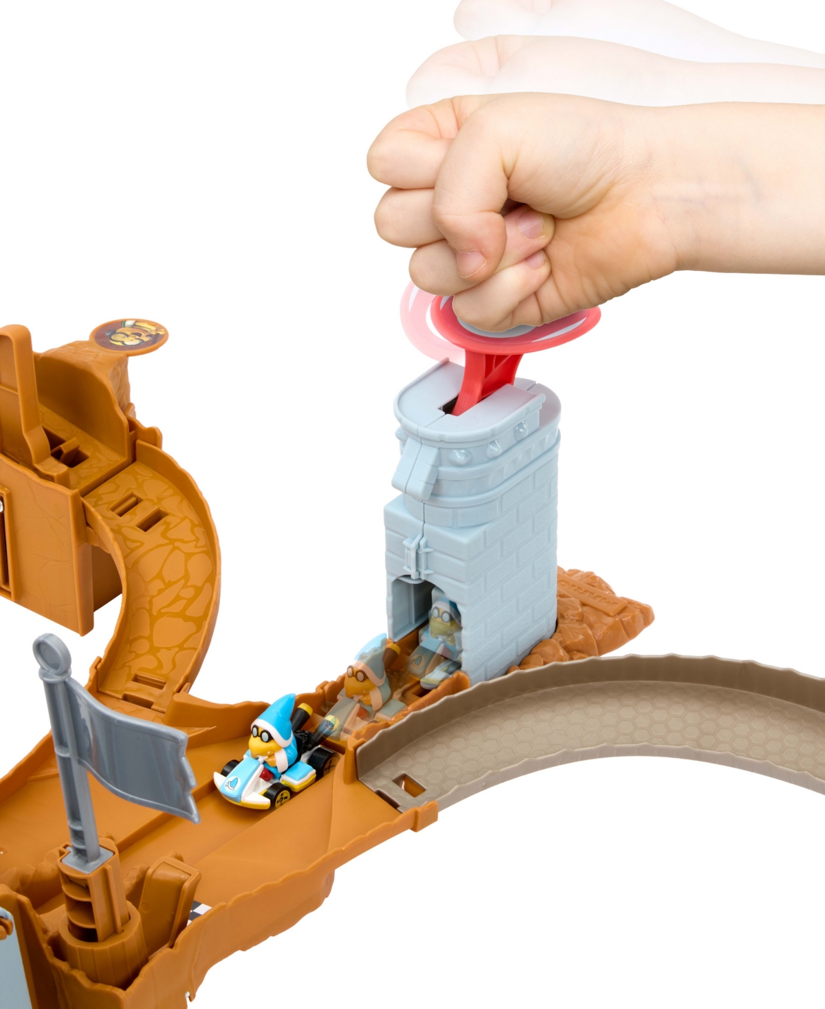 Hot Wheels Mario Kart Bowser's Castle Track Set and Vehicle