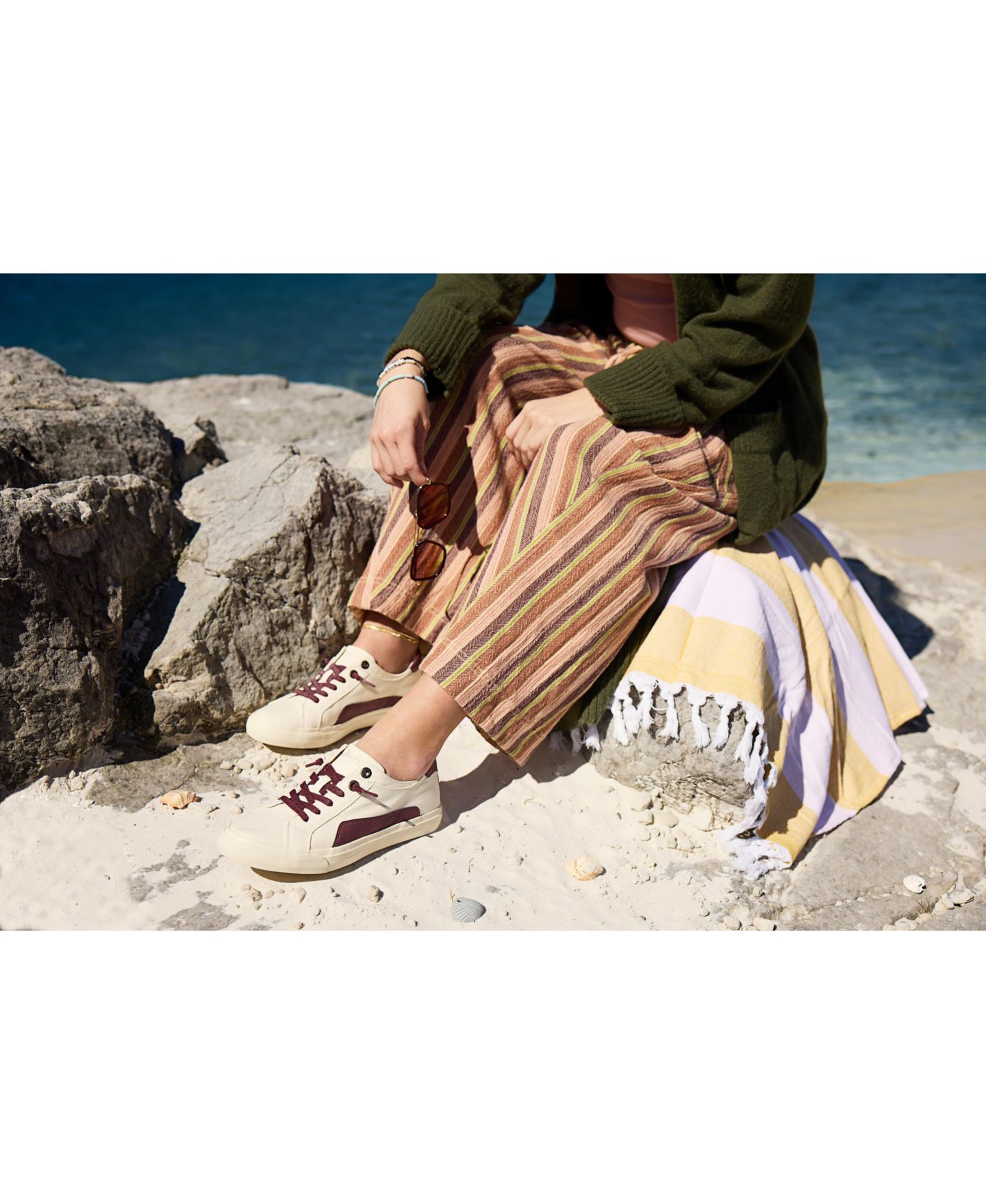 Женские кроссовки Blowfish Malibu Martina Too Lace Up Platform, цвет: Чёрный холщовый — фото 6