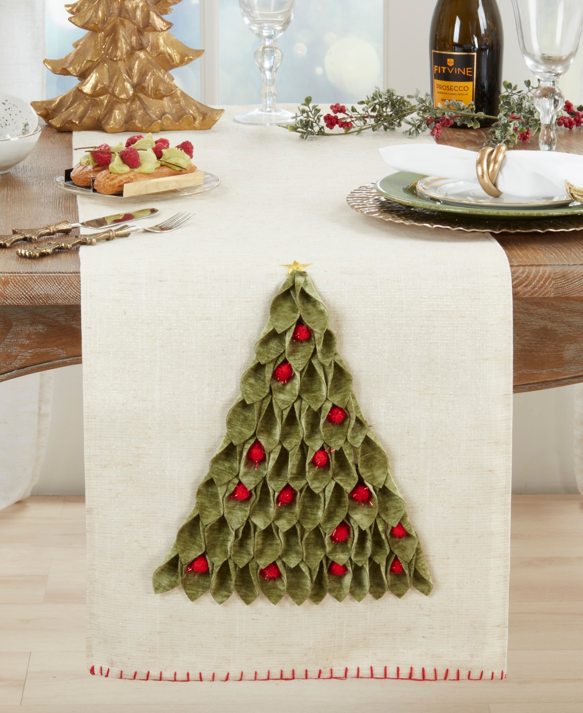 Saro Lifestyle Christmas Tree Table Runner