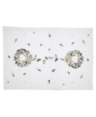 Embroidered Wreath Placemat, Set of 4