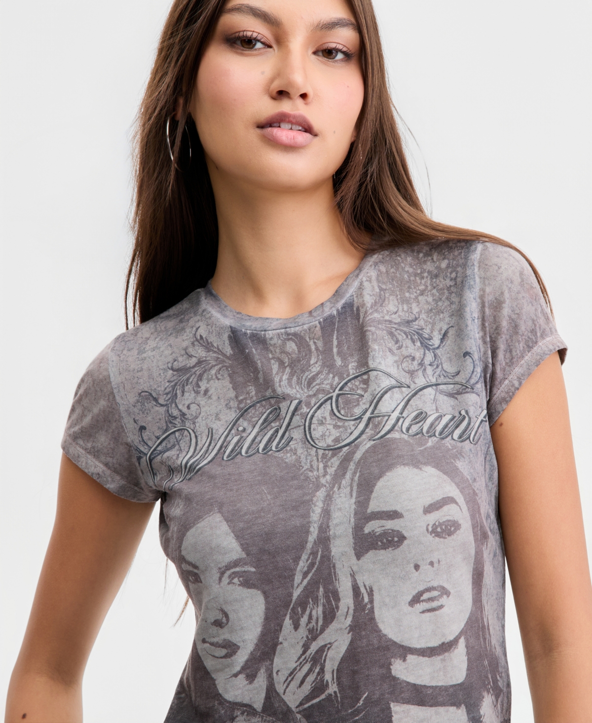Guess Women's Wild Heart Portrait Print T-Shirt