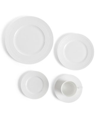 Dinnerware, Intaglio 5 Piece Place Setting