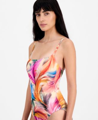 Women's Scoop Neck One-Piece Swimsuit