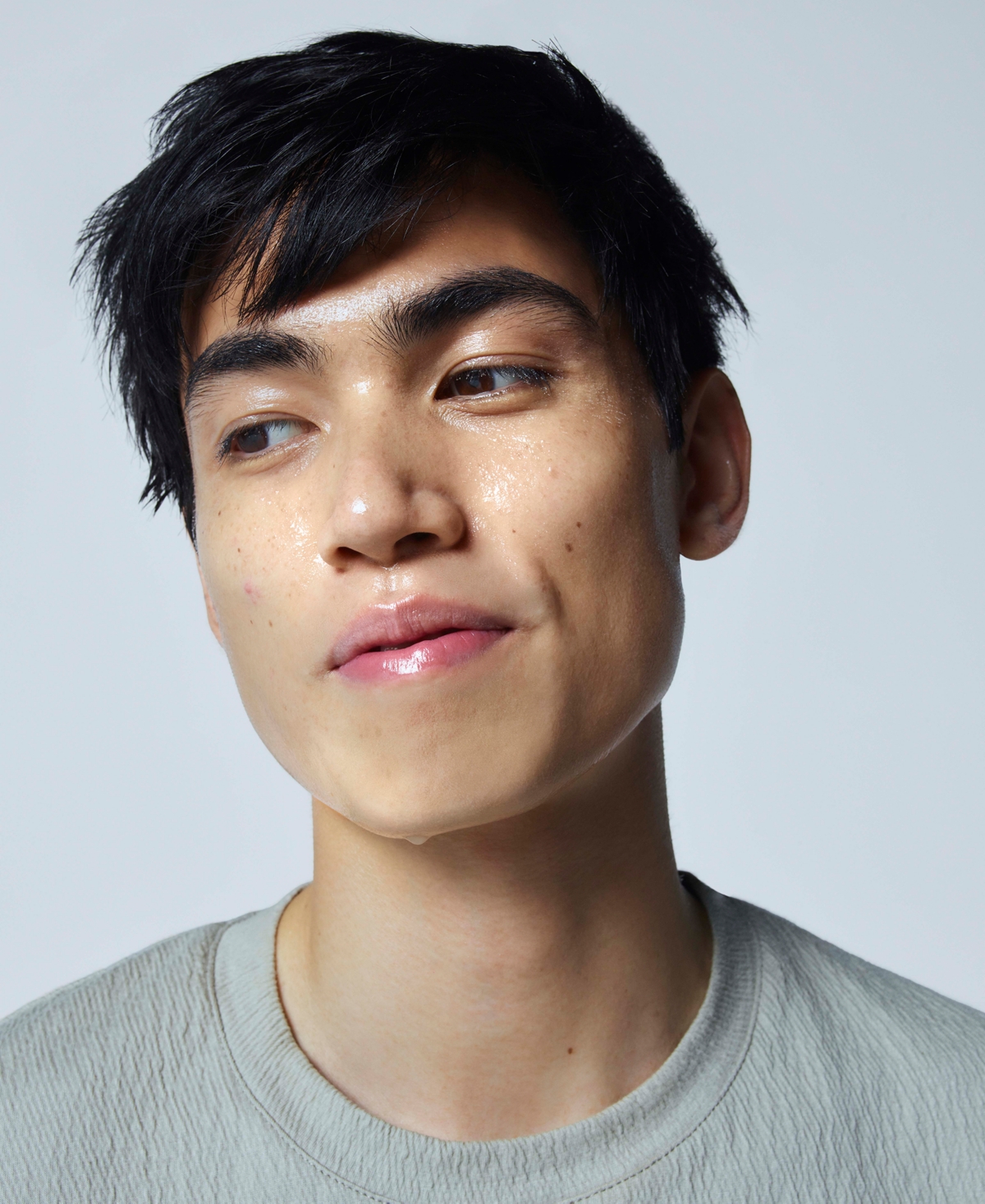 Lab Series Sebum Control Mattifying Essence, 6.7 Oz. In Transparent