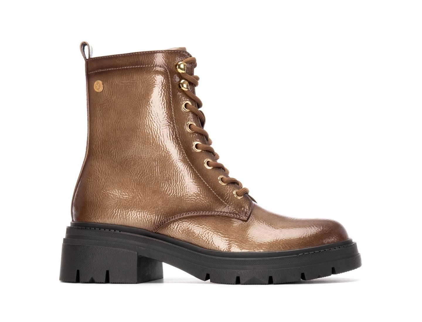 Женские ботинки XTI Patent Leather Combat Booties, цвет: Бежевый — фото 1
