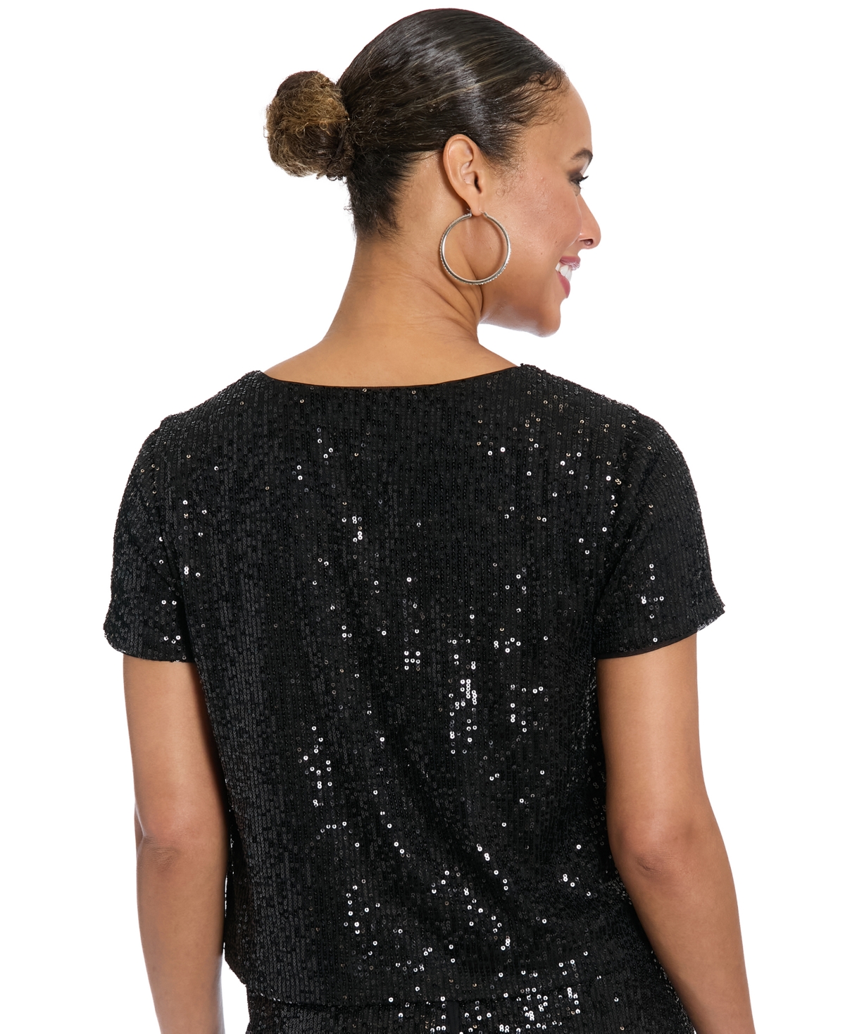 Muse Women's Textured V-Neck Top