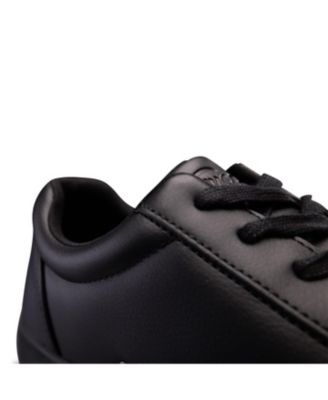 Men's All-black Low-top Sneaker